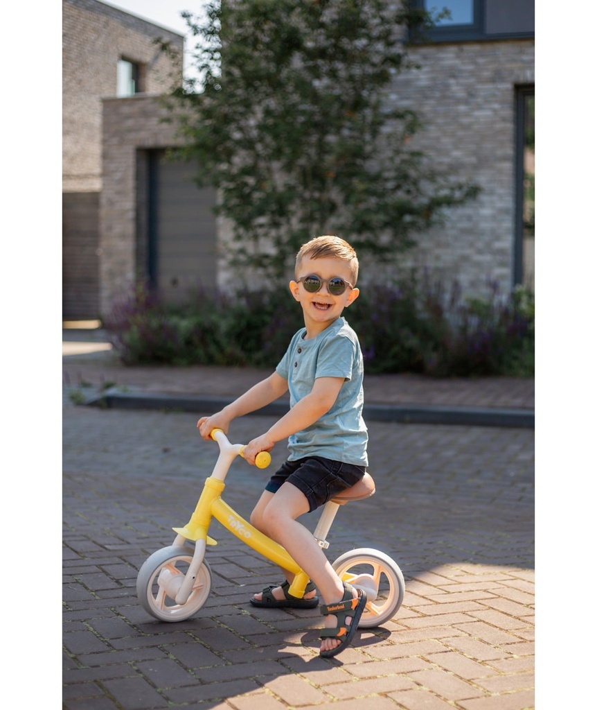 rocky-yellow-balance-bike (1)